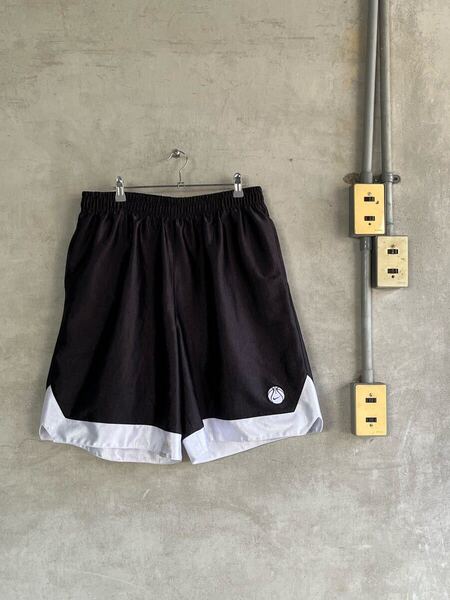 90s 90年代 NIKE ナイキ バスケットボール ロゴ ビンテージ ショーツ ショートパンツ ハーフパンツ ブラック 2トーン 台湾製 レア XXL BIG