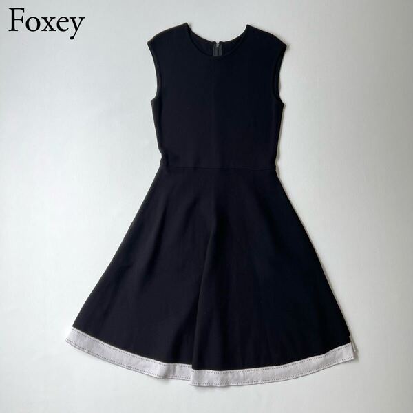 良品 FOXEY BOUTIQUE フォクシーブティック ブラックドレス ニットワンピース ロングワンピース ノースリーブ 膝下丈 38 レディース