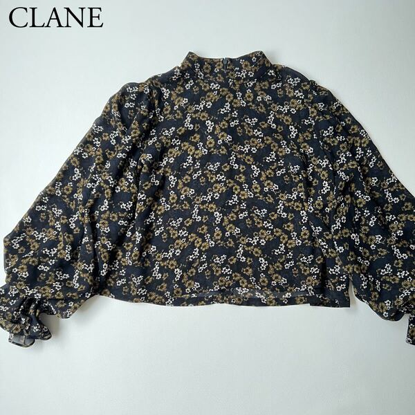 美品 CLANE クラネ ブラウス クラウドフラワートップス CROWD FLOWER TOPS ボリュームスリーブ 透け感 ショート丈 花柄 総柄 サイズ1