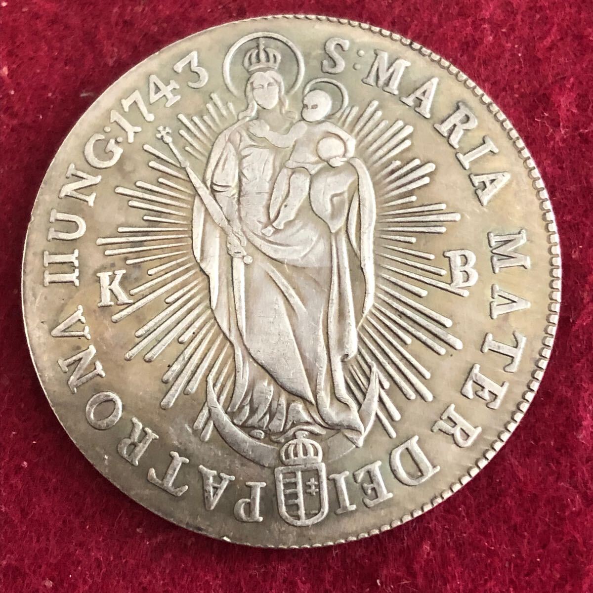 ※骨董品※マリアテレジア、銀貨、双頭の鷲 骨董品※マリアテレジア、銀貨、双頭の鷲 - メルカリ