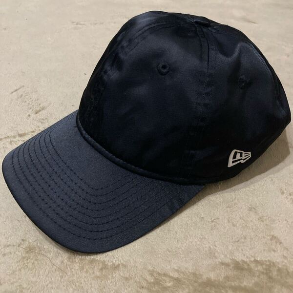 【美品】NEWERA ニューエラ ナイロンキャップ ブラック