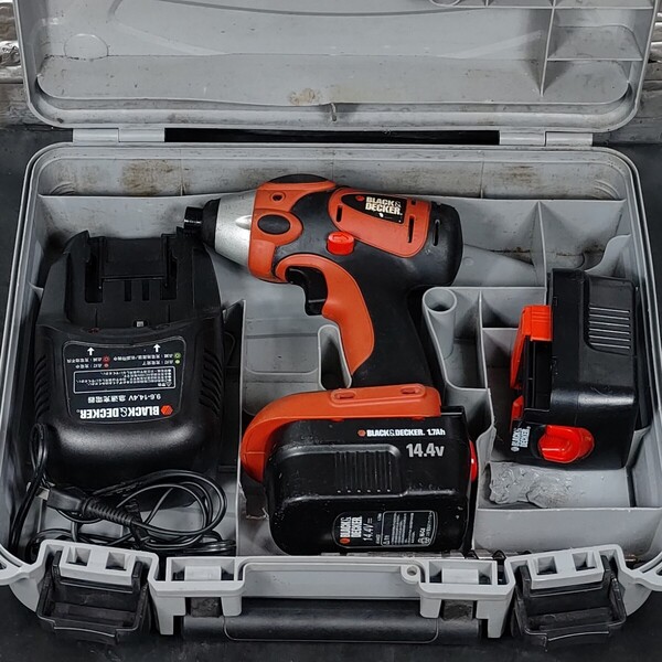 中古品 ブラック アンド デッカー BLACK&DECKER 14.4V インパクトドライバ SX5500 動作確認済 コードレス 充電式