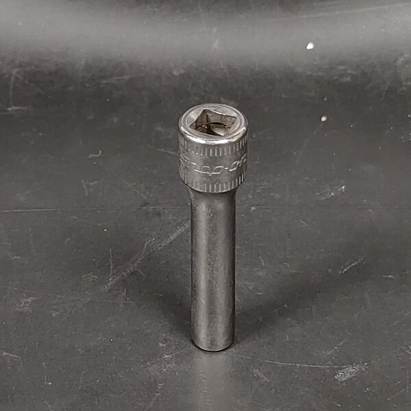 中古品 スナップオン Snap-on 差込角1/4 ディープソケット 6角 5.5mm STMM5.5