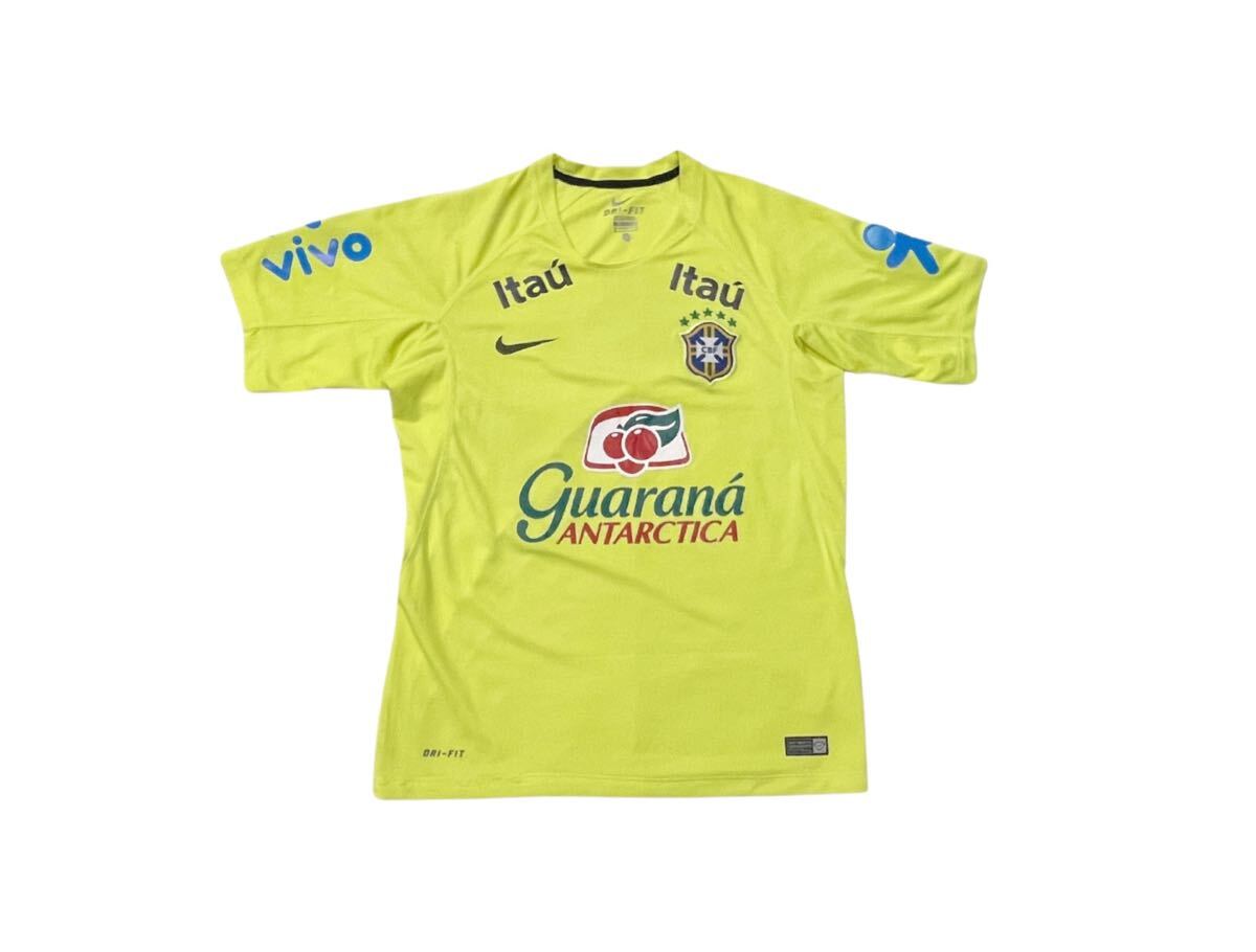 超貴重‼️ブラジル代表•ユニフォーム新品・未使用　ホワイトUS−L 超貴重‼️ブラジル代表•ユニフォーム新品・未使用 ホワイトUS−L