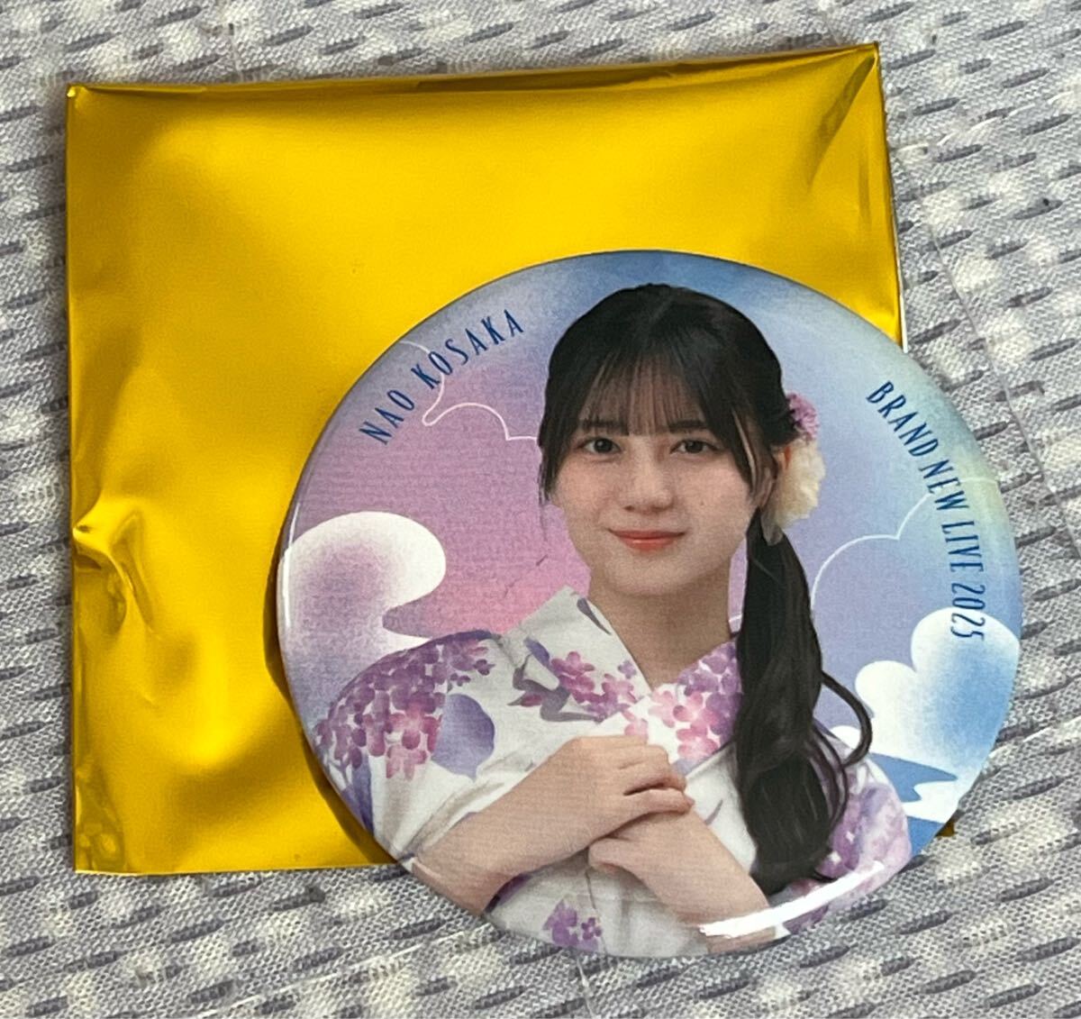 日向坂46 小坂菜緒 BIG缶バッジ 2022年ローソンコラボ - メルカリ