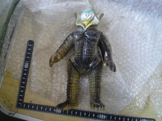 【非売品】【年代物】メフィラス星人　38cmフィギュア スーパーフェスティバル85」で楳図かずお版「メフィラス星人