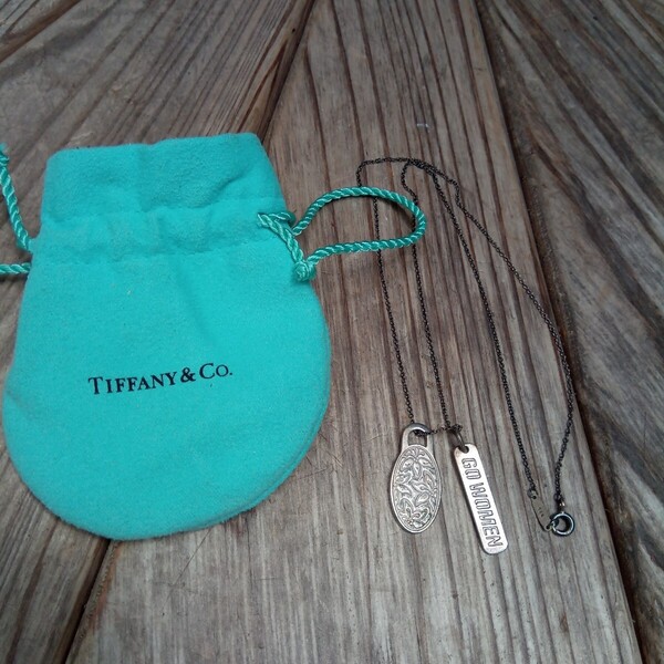 ティファニー TIFFANY アクセサリー シルバー925 GO WEMEN ペンダントトップ2つ チェーン1つ 袋1つ