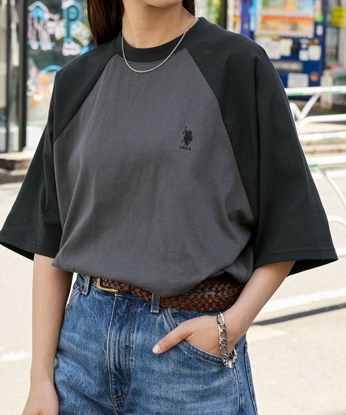 新品・未使用♪U.S. POLO ASSN♪ワンポイント刺繍 ラグラン配色オーバーサイズ半袖Tシャツ レディース♪Lサイズ♪グレー&ブラック♪
