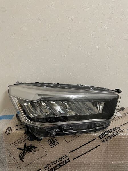 レンズ美品 トヨタ純正 A200A A201A A202A A210A ライズ RIZE 後期 LED ヘッドライト ヘッドランプ 右側 運転席 81110-B1710 1991 刻印AD