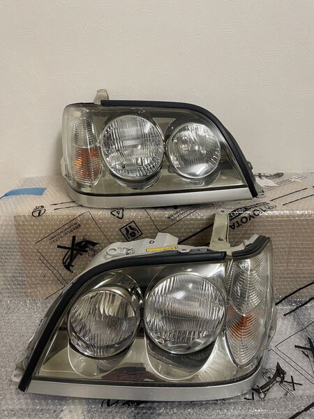 美品 劣化無し JZS171 JZS173 JZS175 JZS179 17系 クラウン アスリート HID ヘッドライト 左右 セット KOITO 30-280 打刻D