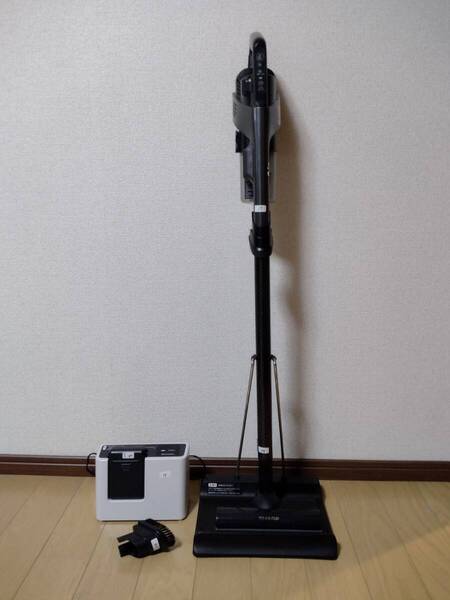 シャープ★掃除機★EC-VR3SX-B★2020年製★バッテリーの状態良好★17