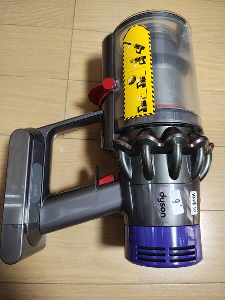ダイソン★コードレス掃除機★V10本体★SV12★バッテリー新品と同等★10