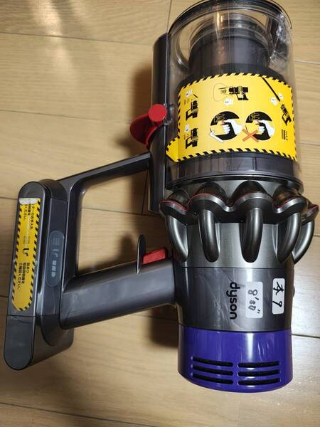ダイソン★コードレス掃除機★V10本体★SV12★バッテリー新品と同等★9