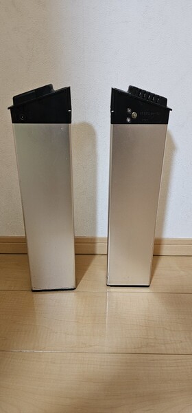 期間限定値下げ! Surusher XF-770、XF590電動自転車バッテリー2個 充電器セット