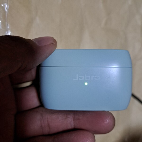 Jabra Elite 4 Active ワイヤレスイヤホン ケースのみ 充電器 ジャブラ
