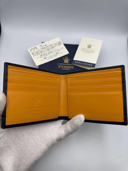 未使用品 エッティンガー 二つ折り財布 ブラック イエロー ブライドルレザー 小銭入れ無し メンズ レディース カードケース 札入れ