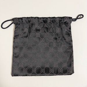 GUCCI グッチ BALENCIAGA バレンシアガ 保存袋 巾着 ロゴ ブラック 袋 美品