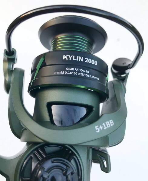BILLNNGSスピニングリールKYLIN2000☆送料無料☆新品未使用☆マットモスグリーンメタ☆左右ハンドル変更可能☆アルミ合金製☆