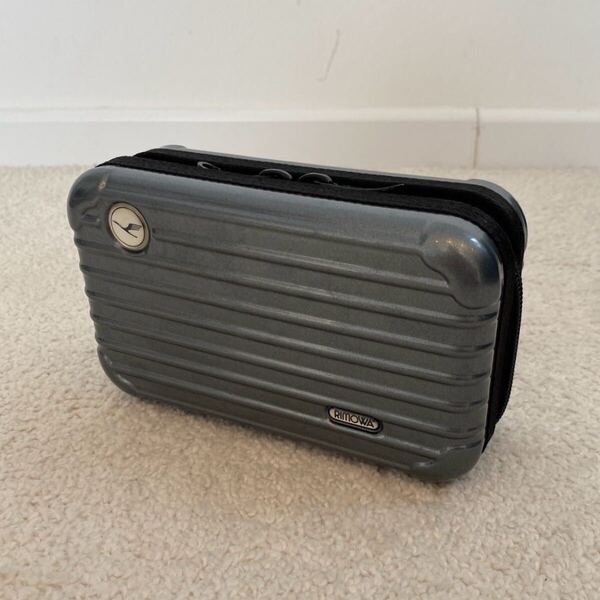 【非売品】RIMOWA Lufthansa アメニティキット シルバー Made in Germany