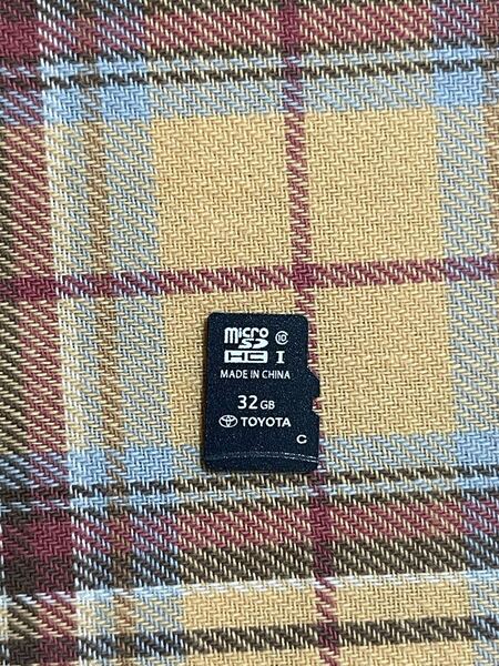 トヨタNSZT-Y66T ナビSD 2023年秋版 08675-0BE35 動作確認済みです。