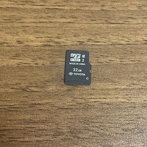 トヨタ純正ナビ SDカード NSZT-W68T 08675-0AV43 (A) 動作確認済みです。