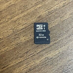トヨタ純正 地図SD NSZT-Y66T 08675-0AQ35 (B)2017年秋版 動作確認済みです。