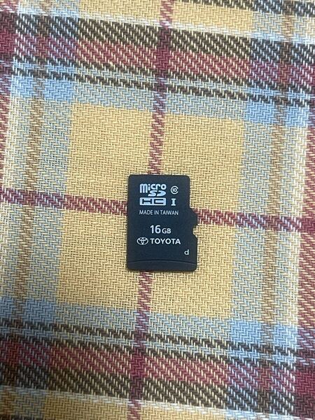 トヨタ純正ナビ NSZN-W64T 地図SDカード 2022年秋版 【08675-0BC24】動作確認済みです。