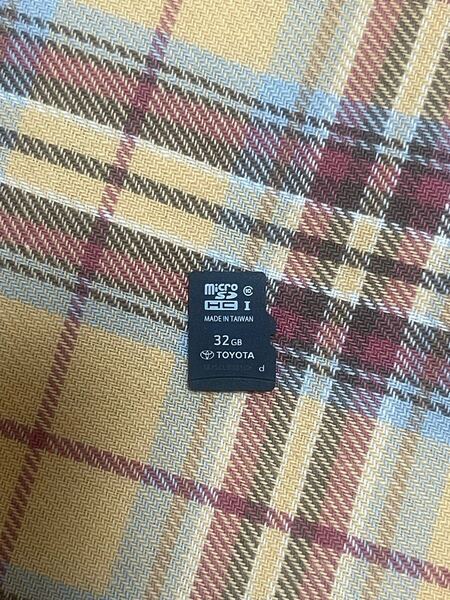 トヨタNSZN-Z68T純正ナビ地図SD2018年秋版08675 0AS41 F 動作確認済みです。