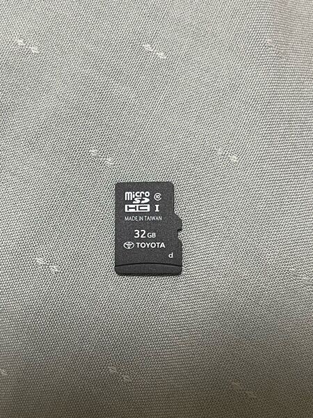 トヨタ純正ナビNSZN-Z68T 10インチ 2024年春版 地図データ SDカード (08675-0AZ41) 動作確認済みです。