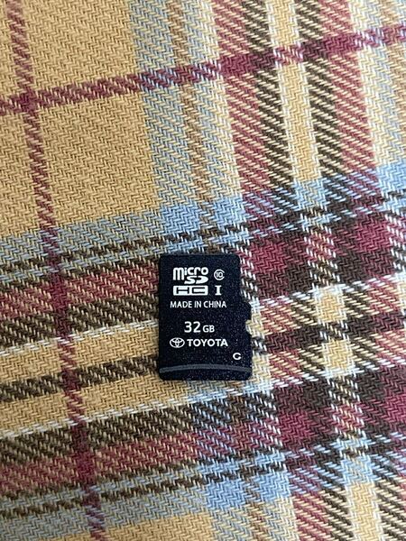 トヨタ NSZT-Y68T 地図sd 08675-0AX42 動作確認済みです