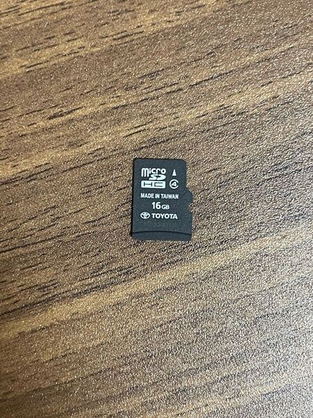 トヨタ 純正 SD DSZT-YC4T地図SD 2016年 86271- 47171 動作確認済みです。