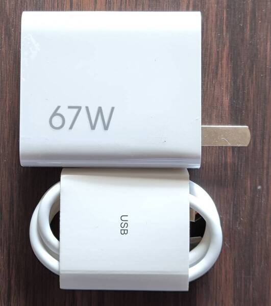 【Xiaomi純正品】Xiaomi 67W対応 ハイパーチャージ USBケーブル USBType-C 充電ケーブル+充電器セット