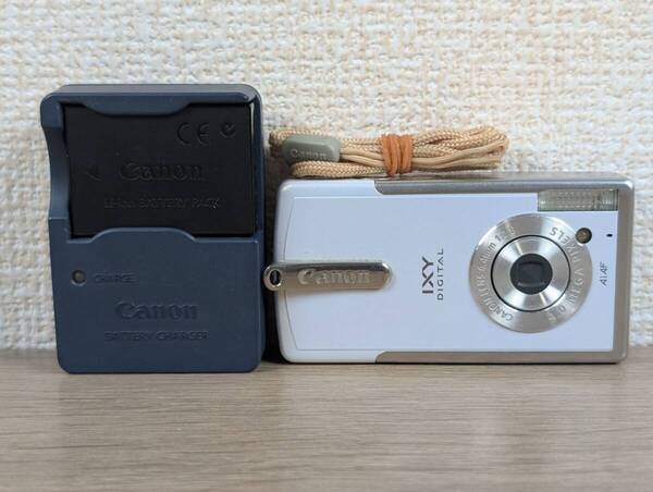 【動作良好品】Canon IXY DIGITAL L1 ホワイト レトロでかわいい人気デジカメ キヤノン キャノン コンパクトデジタルカメラ