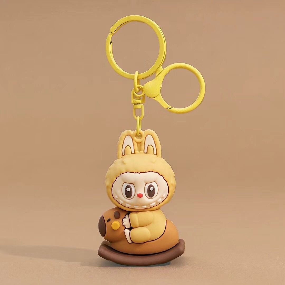 新着中国大人気ラブブホルダーToffee Labubu正品ラブブ - メルカリ