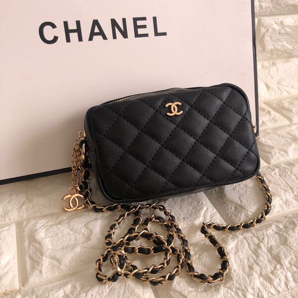 シャネル Chanel ノベルティ チェーンショルダーバッグ