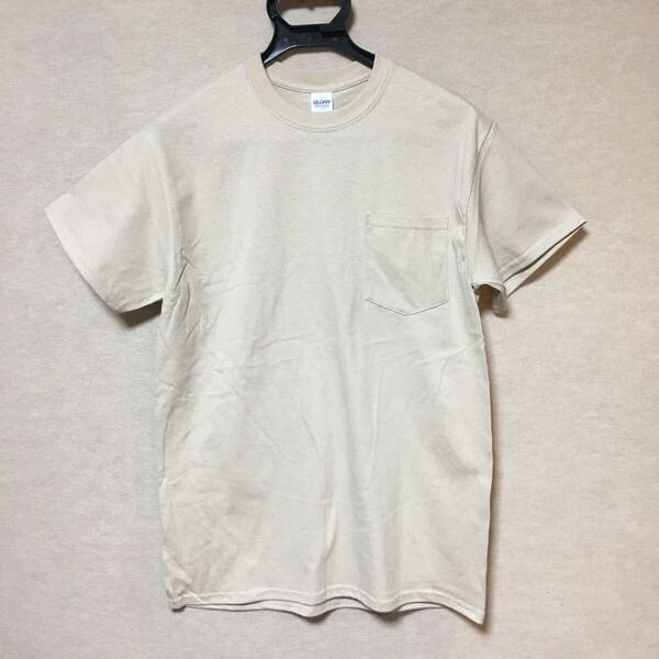 新品未使用 GILDAN ギルダン 半袖Tシャツ ポケット付き サンドベージュ M