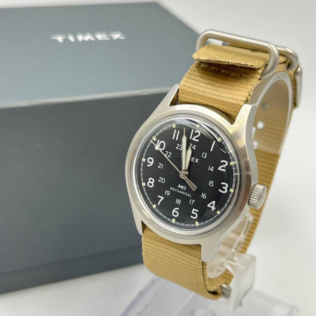 TIMEX アナログ手巻き時計 稼働品 Yahoo!オークション -「手巻き 時計」(タイメックス) (た行)の