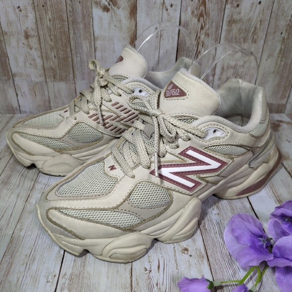 【ニューバランス】U9060ZGC☆ベージュ☆23.5cm☆スニーカー☆レディース靴☆New Balance
