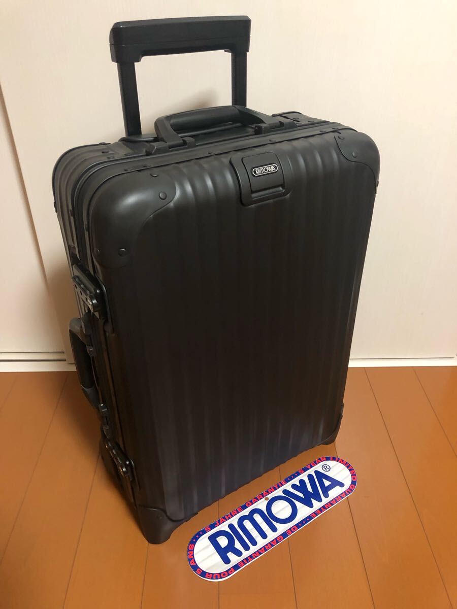 日本で唯一のリモワRIMOWAのスーツケース専門店です。東京都