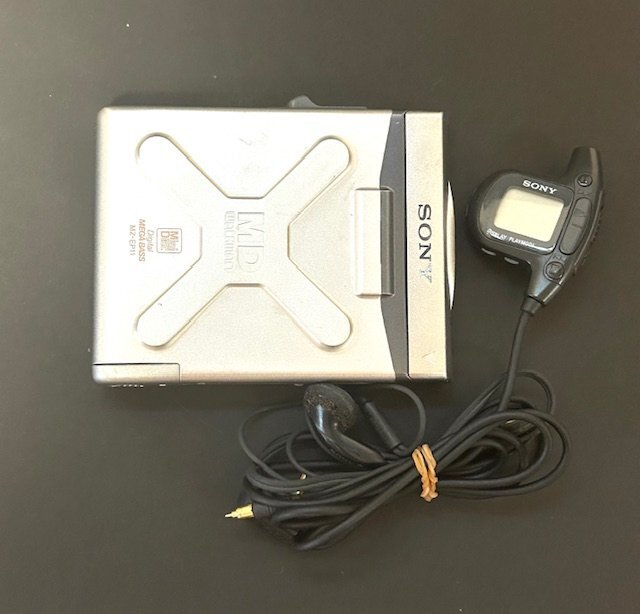 SONY MZ-EP11 ポータブルMDプレーヤー ウォークマン Yahoo!オークション -「mz-ep11」(ポータブルプレーヤー