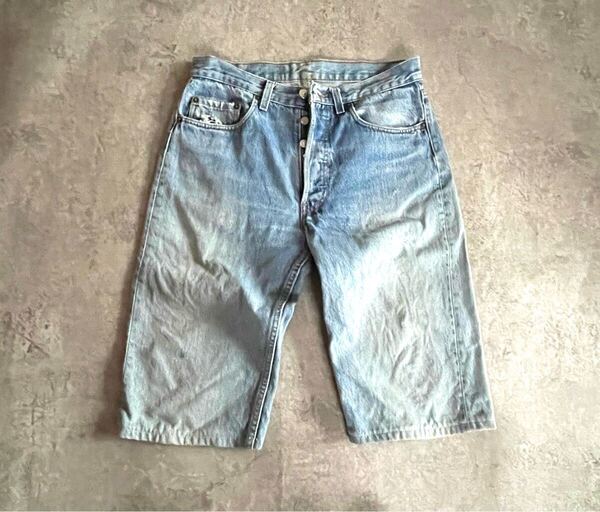 80s Levis オールド リーバイス カットオフ デニム ハーフパンツ w32 USA製 ビンテージ ハチマル ハチナナ 白脇割り ボロ 雰囲気 色落ち