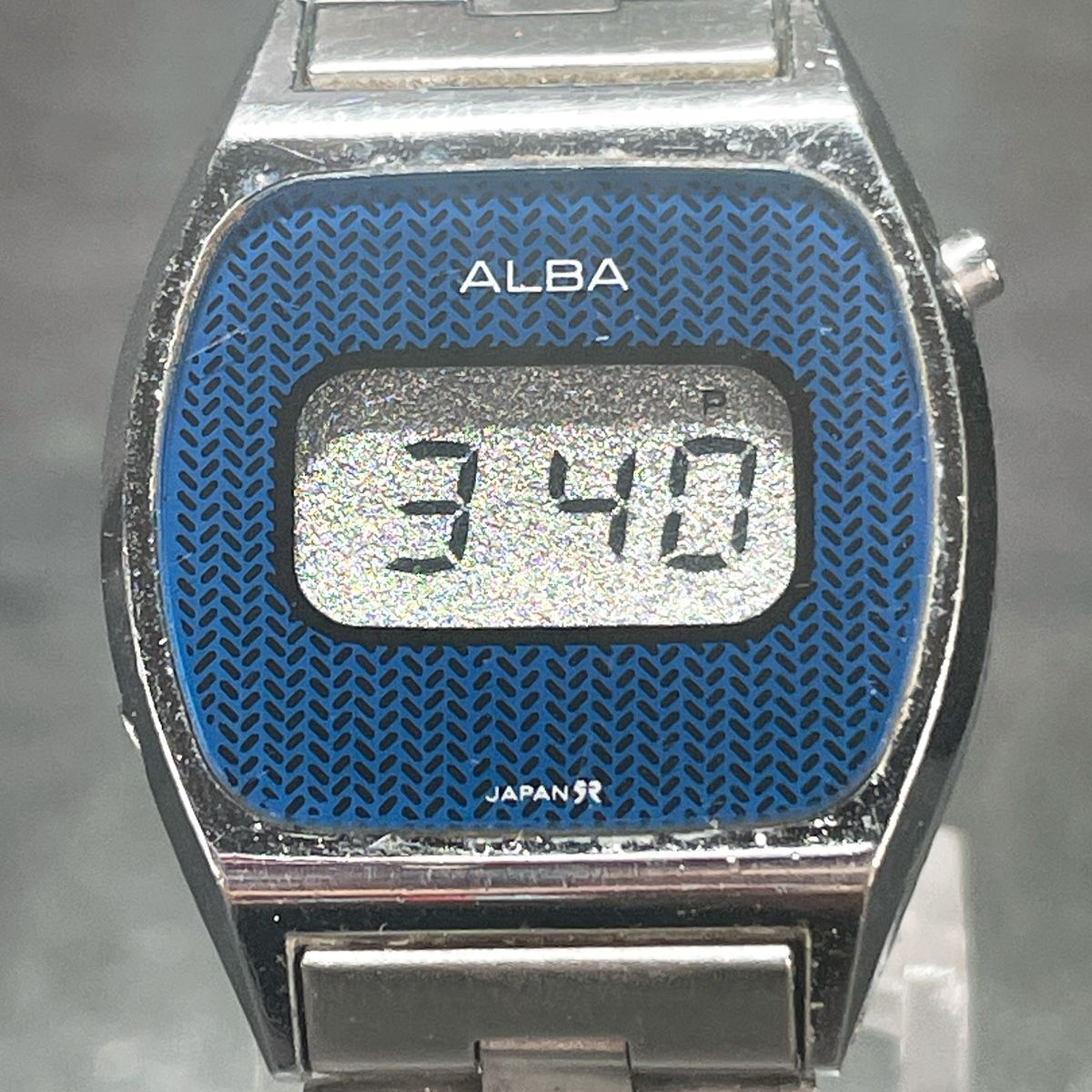 希少！！ALBA デジタル腕時計 ならし
