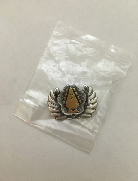 最新 豊島岡女子学園 校章 襟章 新品