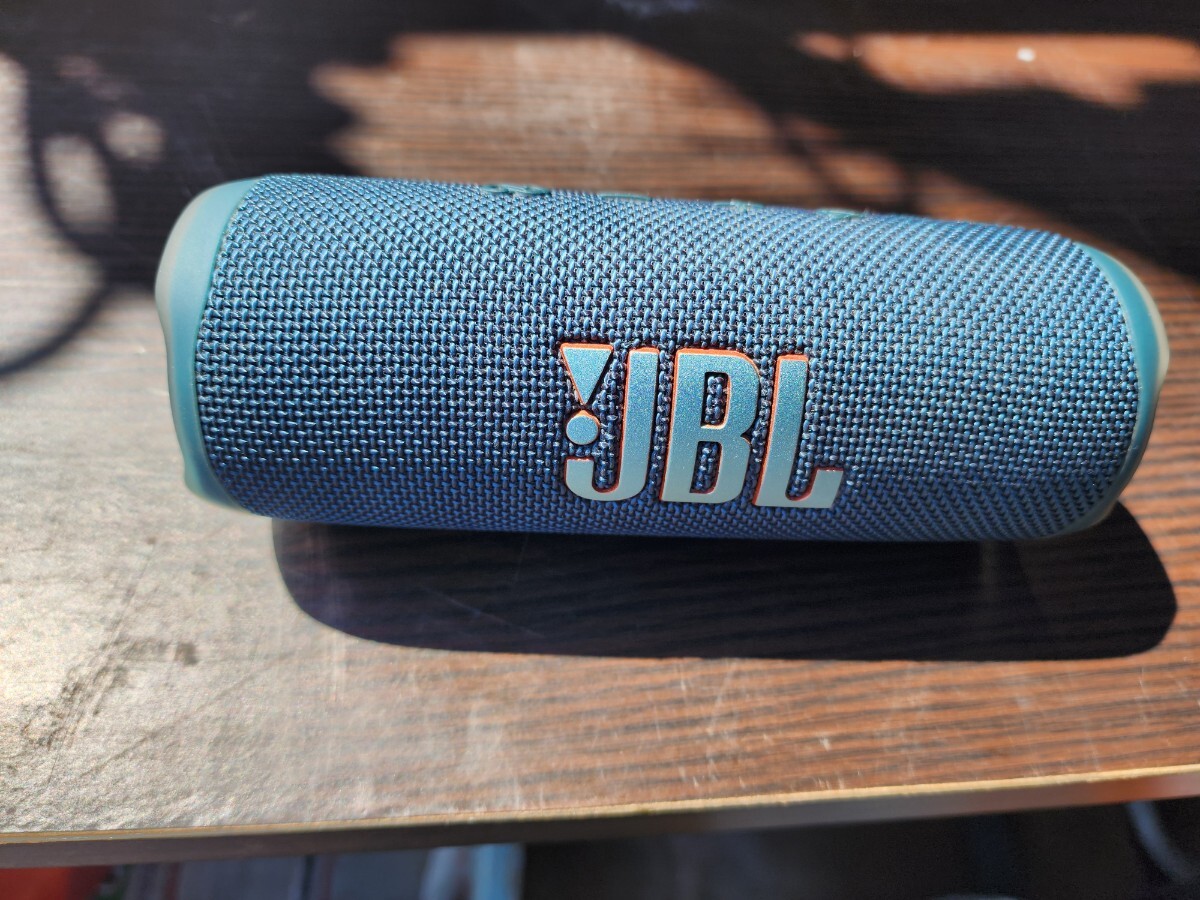 Yahoo!オークション -「jbl flip6」(JBL) (一般)の落札相場