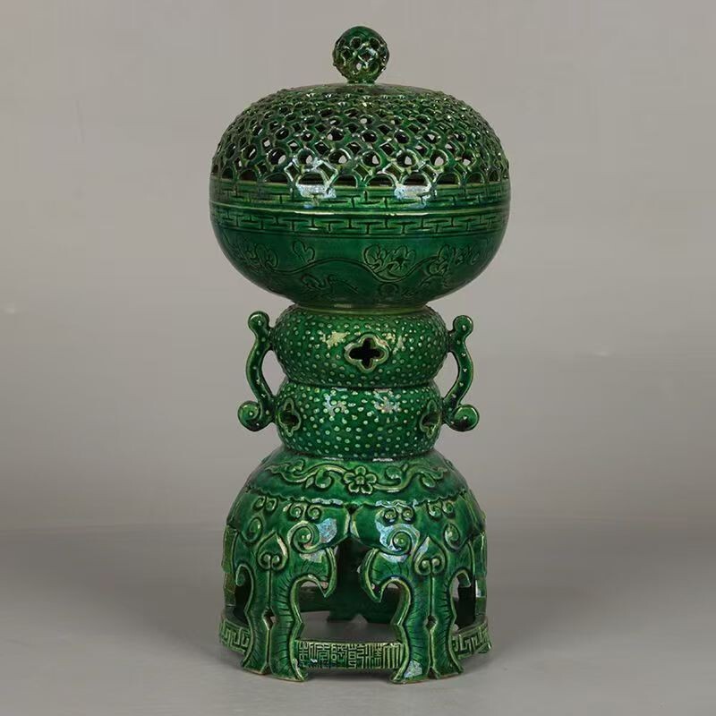 中国古玩 翡翠色吹墨煎茶椀 Yahoo!オークション -「中国 翡翠」(陶芸) (工芸品)の落札相場