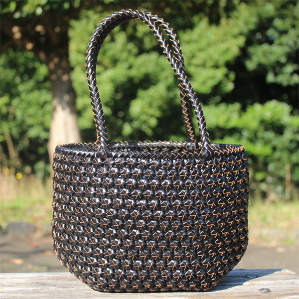 牛革 革編み込み 山葡萄風 六角花結び編み かごバッグ 籠 BAG バッグ かご バッグ 手提 カラー:黑