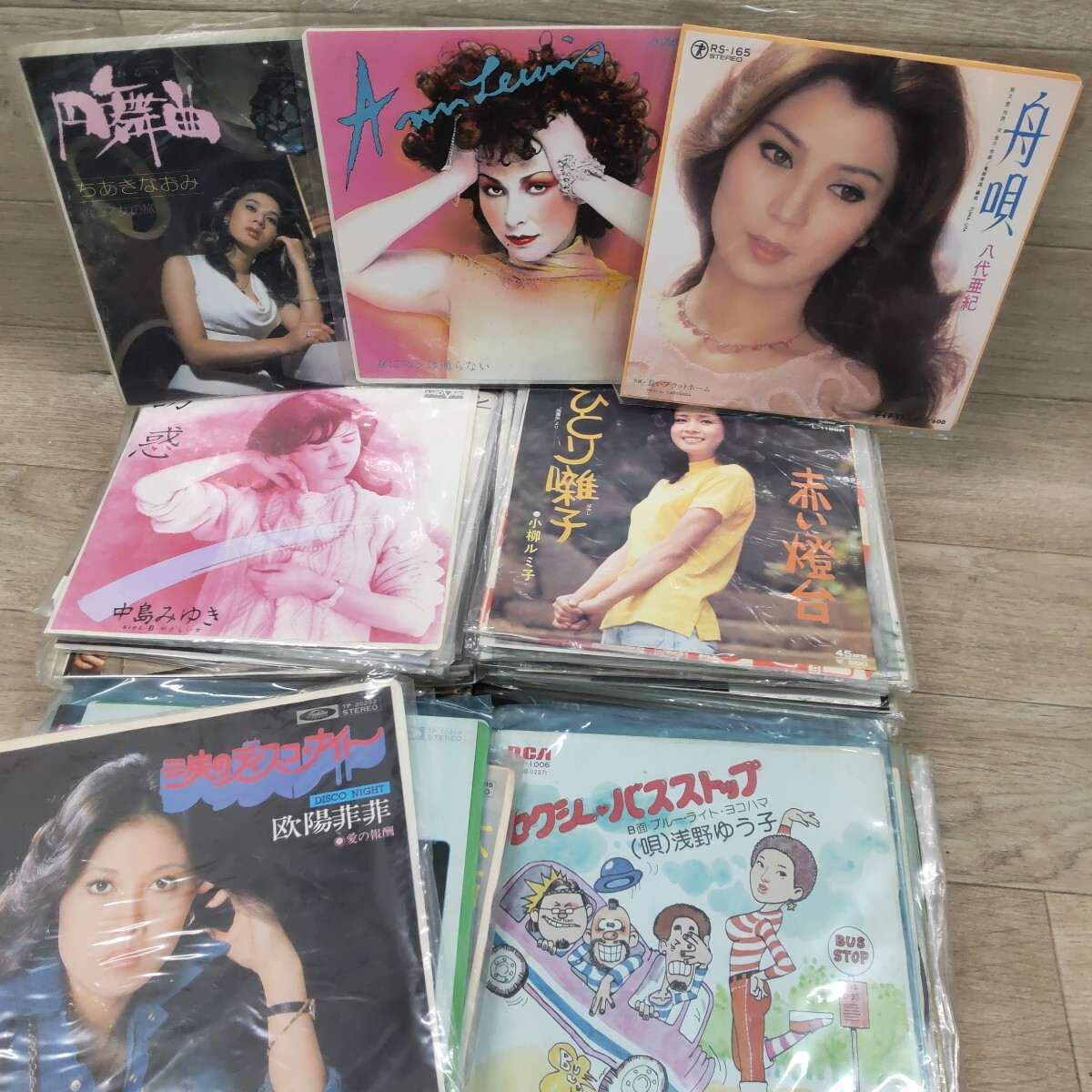 八代亜紀 人気タイトル 7インチシングルレコード 3枚セット販売