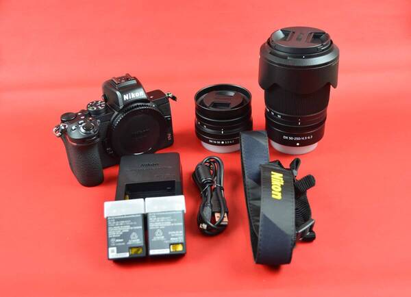 純箱美品 ニコン NIKON Z50 2090万画素 WLAN タッチパネル レンズ2点セット DX 16-50MM / 50-250MM ミラーレス 一眼カメラ