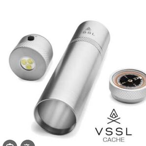 VSSL CACHE コンパス ライト付き 重要な物は中には入れられます。新品