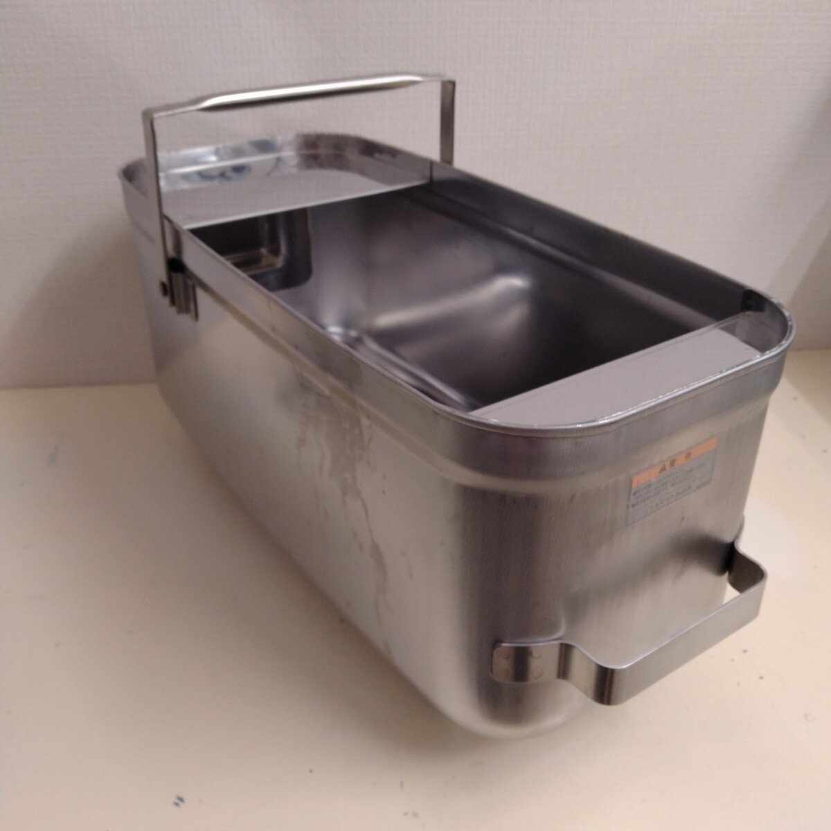 Yahoo!オークション -「フライヤー用油缶」(厨房機器) (店舗用品